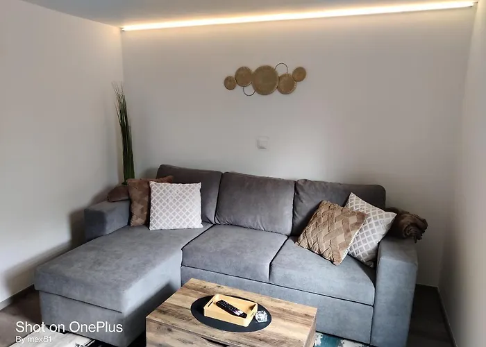 Grete, An Der Weinstrasse * إيهرينهاوزين