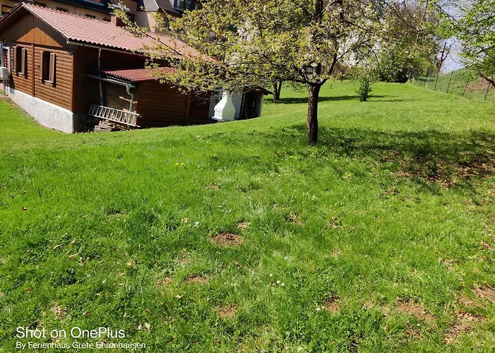 Grete, An Der Weinstrasse إيهرينهاوزين